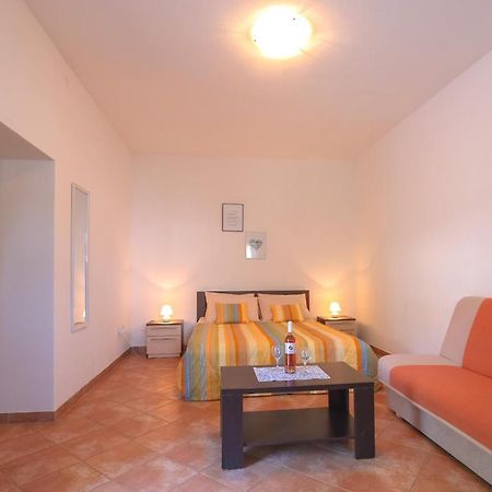 Apartmani Nina Rovinj Eksteriør bilde