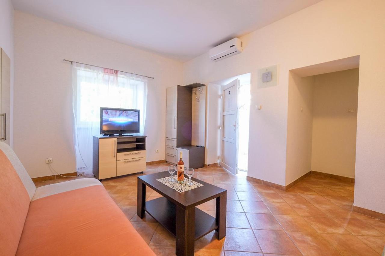 Apartmani Nina Rovinj Eksteriør bilde