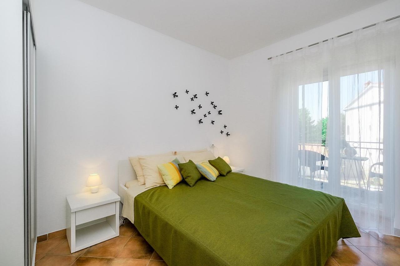 Apartmani Nina Rovinj Eksteriør bilde