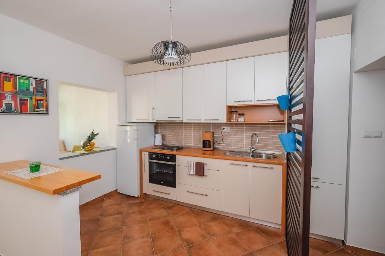 Apartmani Nina Rovinj Eksteriør bilde